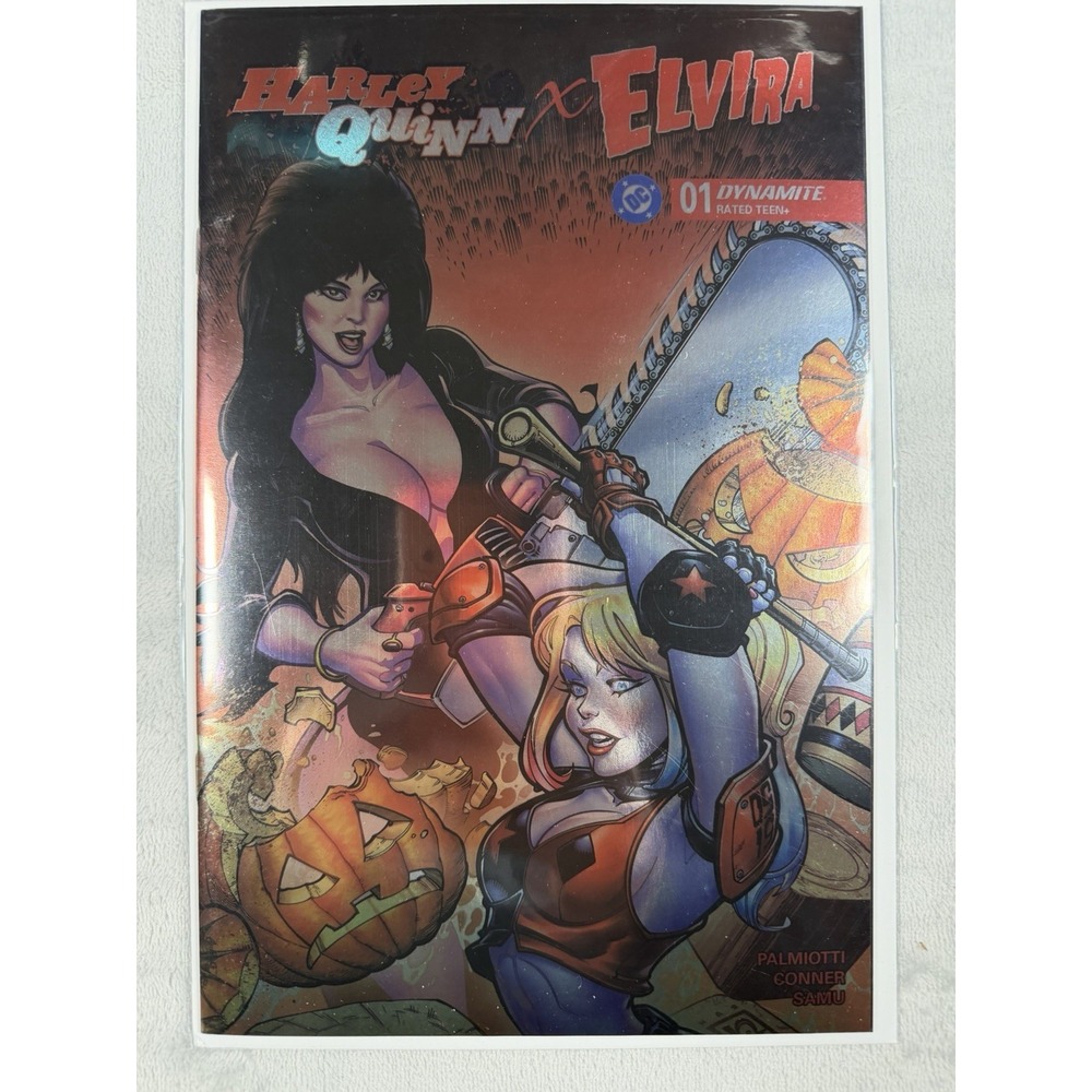 Harley Quinn X Elvira #1 Amanda, Connor Foil 1:15/1:20 Ratio Variant NM DC